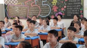 语数双优船英课堂，师生互动效果非凡