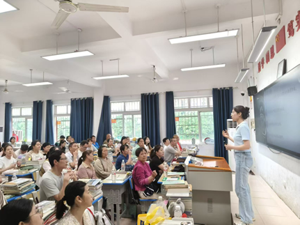 衡阳市第二十中学：理性选科明方向，家校携手细规划          