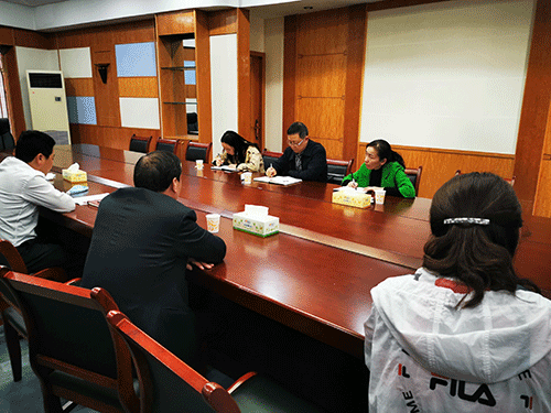 市教育局检查我校开学准备工作