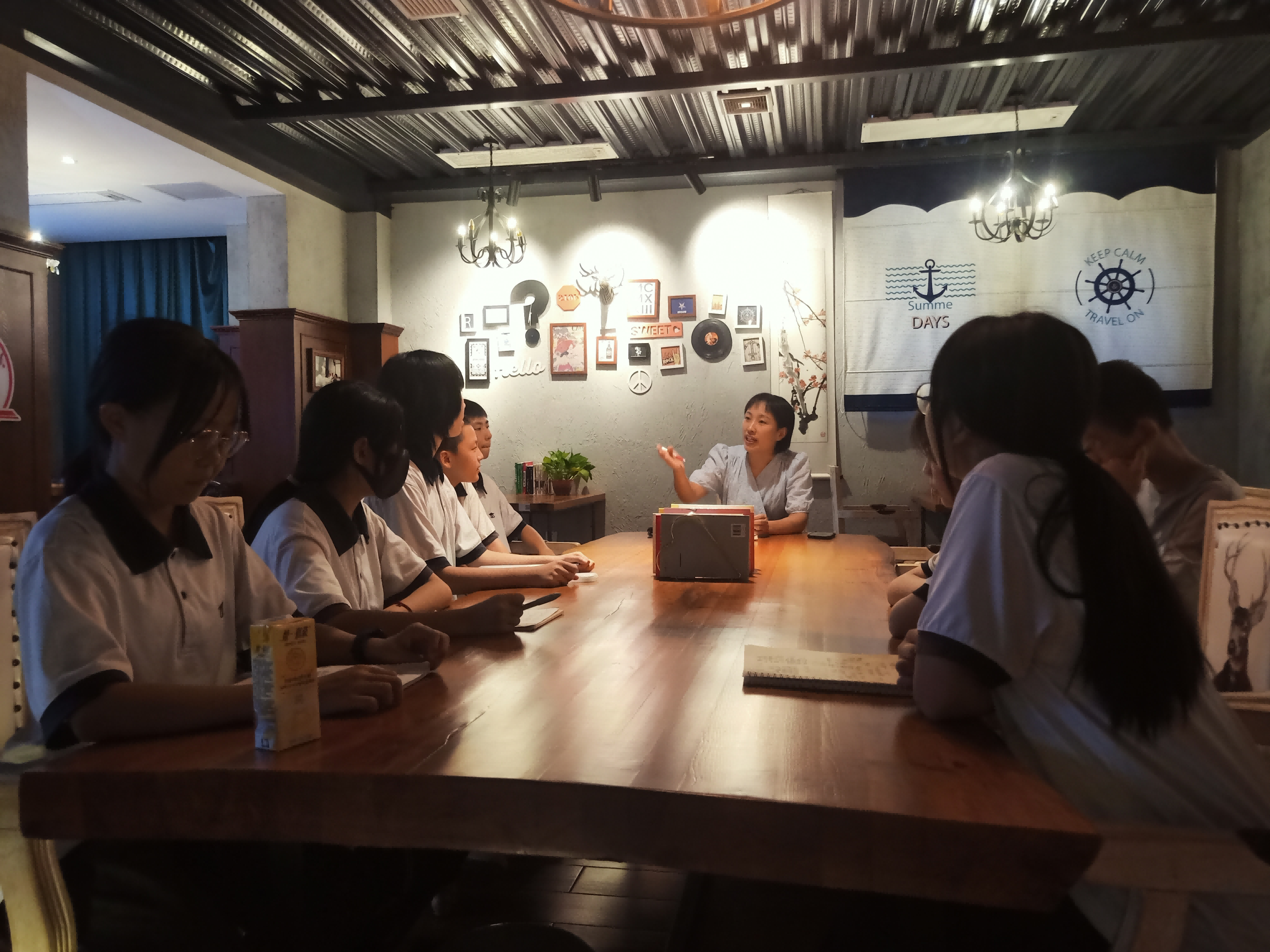 赏英文电影，长学习兴趣——衡阳市第二十中学（船山英文学校）举办“英语影视欣赏”活动