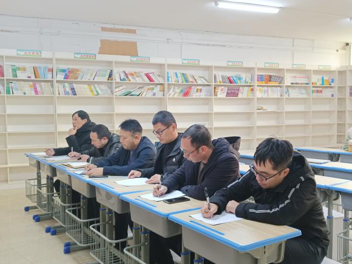 “说”出精彩，“题”升素养——衡阳市船山英文学校高中部举行高三教师说题比赛