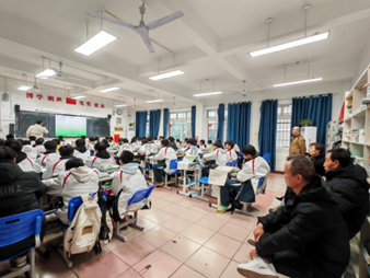 冬来暖阳家校齐相遇，打卡船英二十话教育 ——衡阳市第二十中学（船山英文学校）高中部家长开放日活动圆满结束