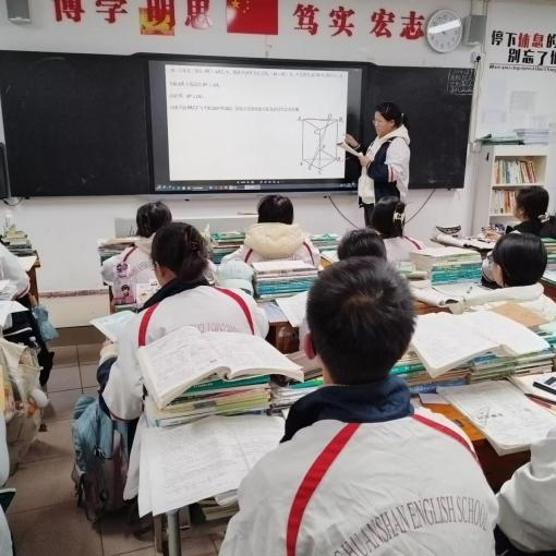 毕业生来信二：不忘少年佳意气，长铭师生携手行