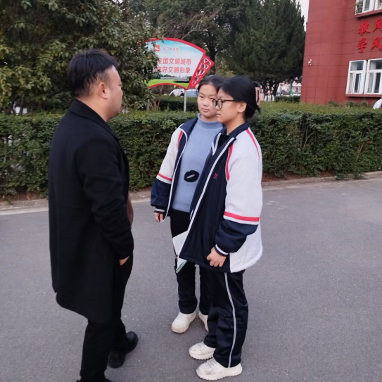 毕业生来信二：不忘少年佳意气，长铭师生携手行