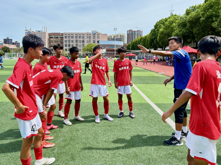 第二届百年名校足球精英交流赛(初中组) 火热进行中